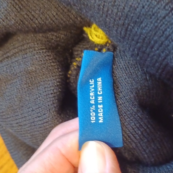 Iowa Hawkeyes bogan hat beanie Adult one size - Picture 5 of 5